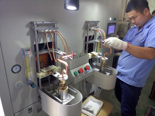 怎样安装中高频9.1成人免费看片加热机设备