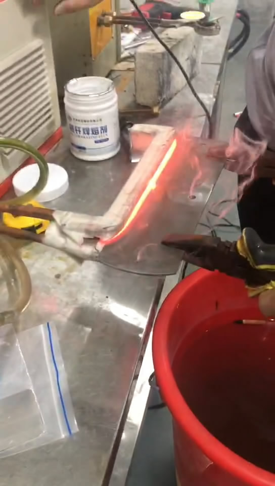 超高频91网站免费看片对刀口淬火试样视频