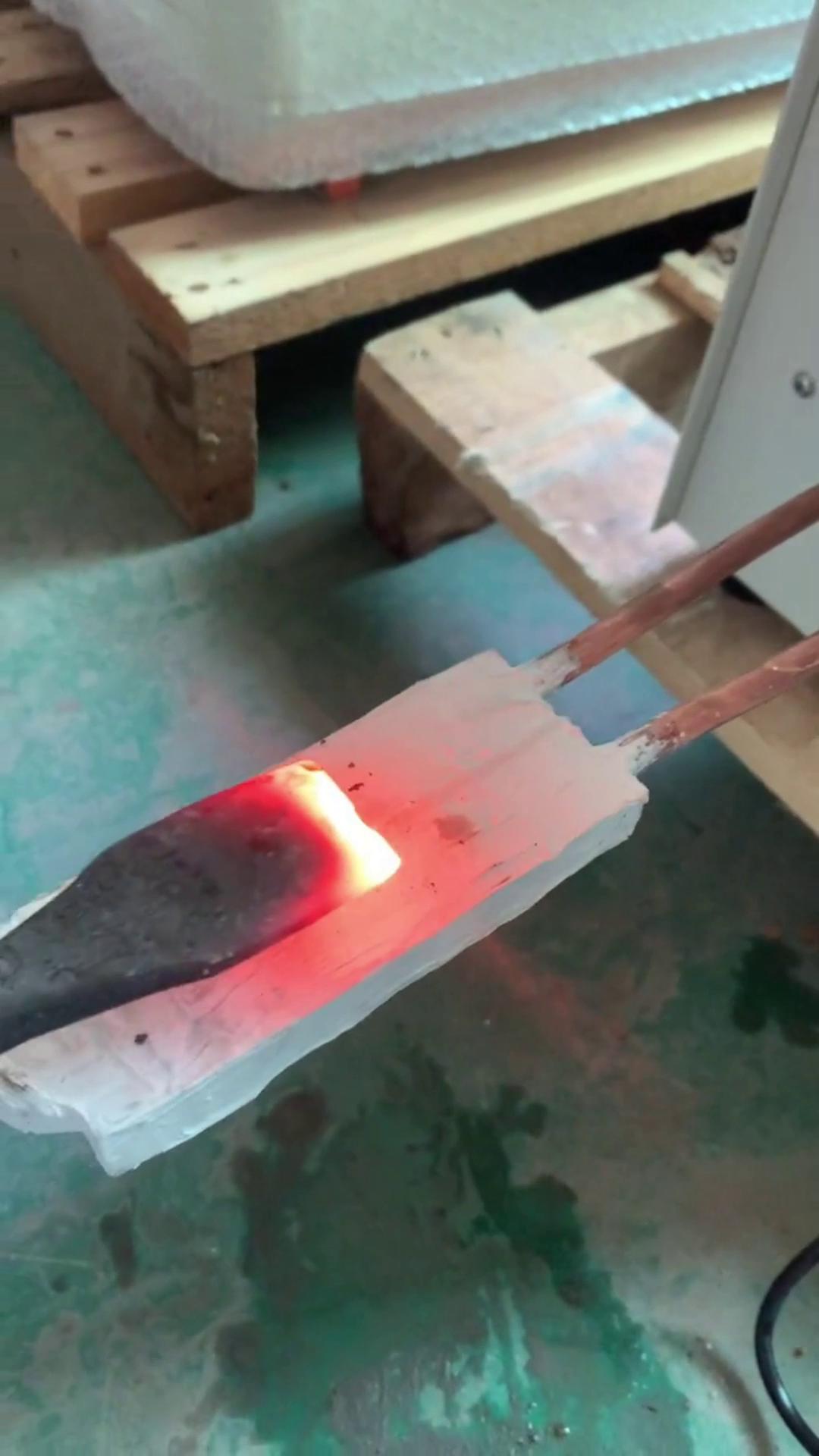 高频9.1成人免费看片加热机，高频9.1成人免费看片加热设备 凿子加热测试