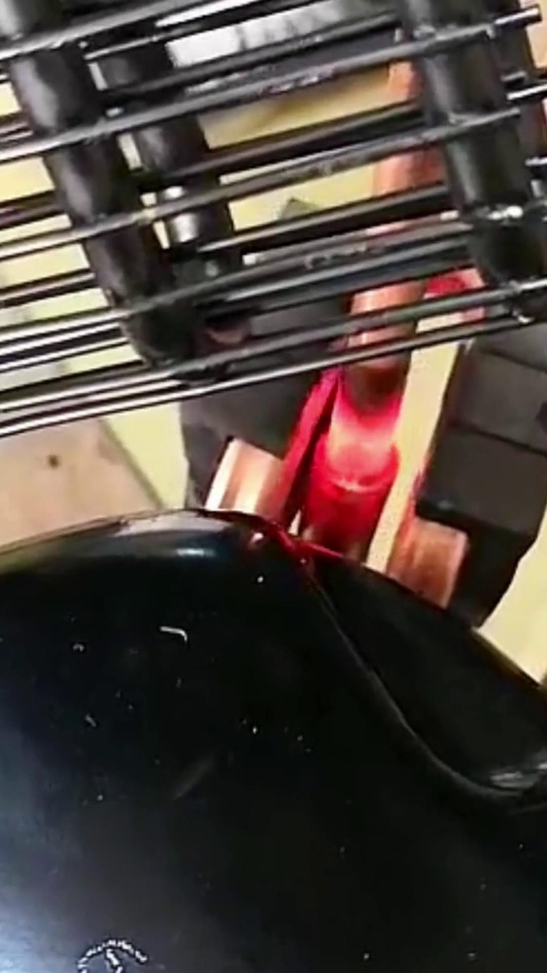 手持式高频焊机压缩机铜管焊接，你觉得是焊接师傅厉害，还是焊接设备厉害？