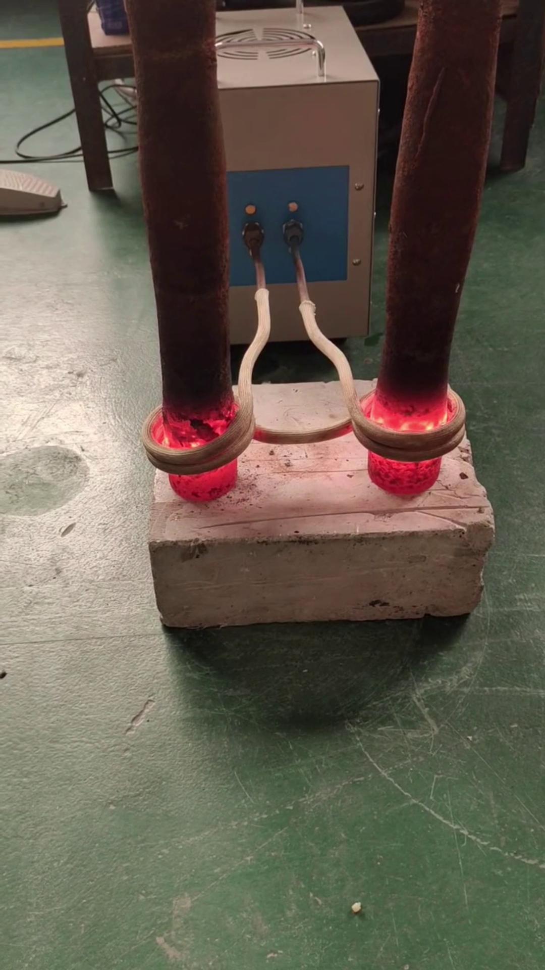 钢铁棒料端头局部加热用高频9.1成人免费看片加热设备