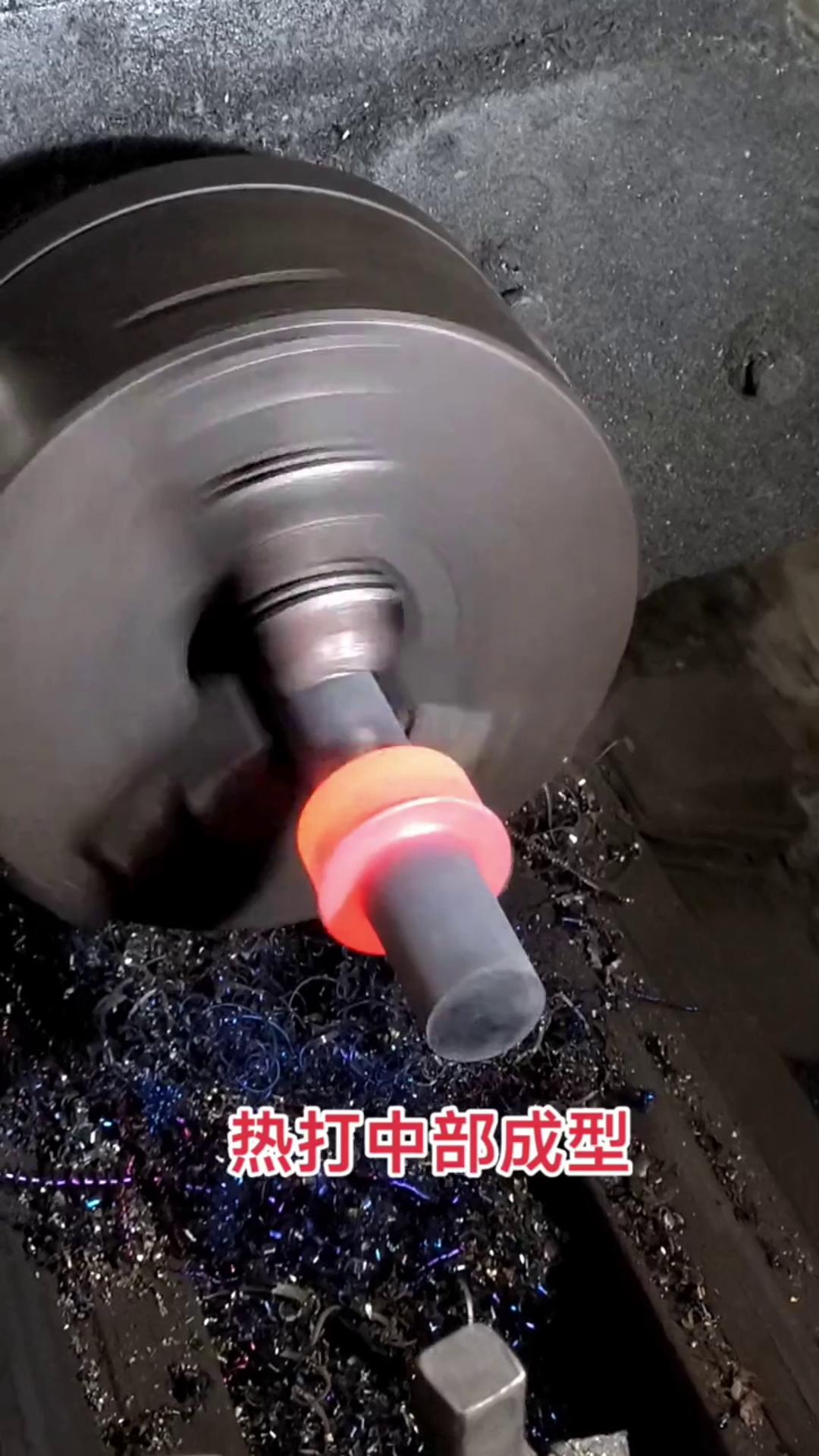 中频9.1成人免费看片加热设备 钢棒中部局部加热锻打成型