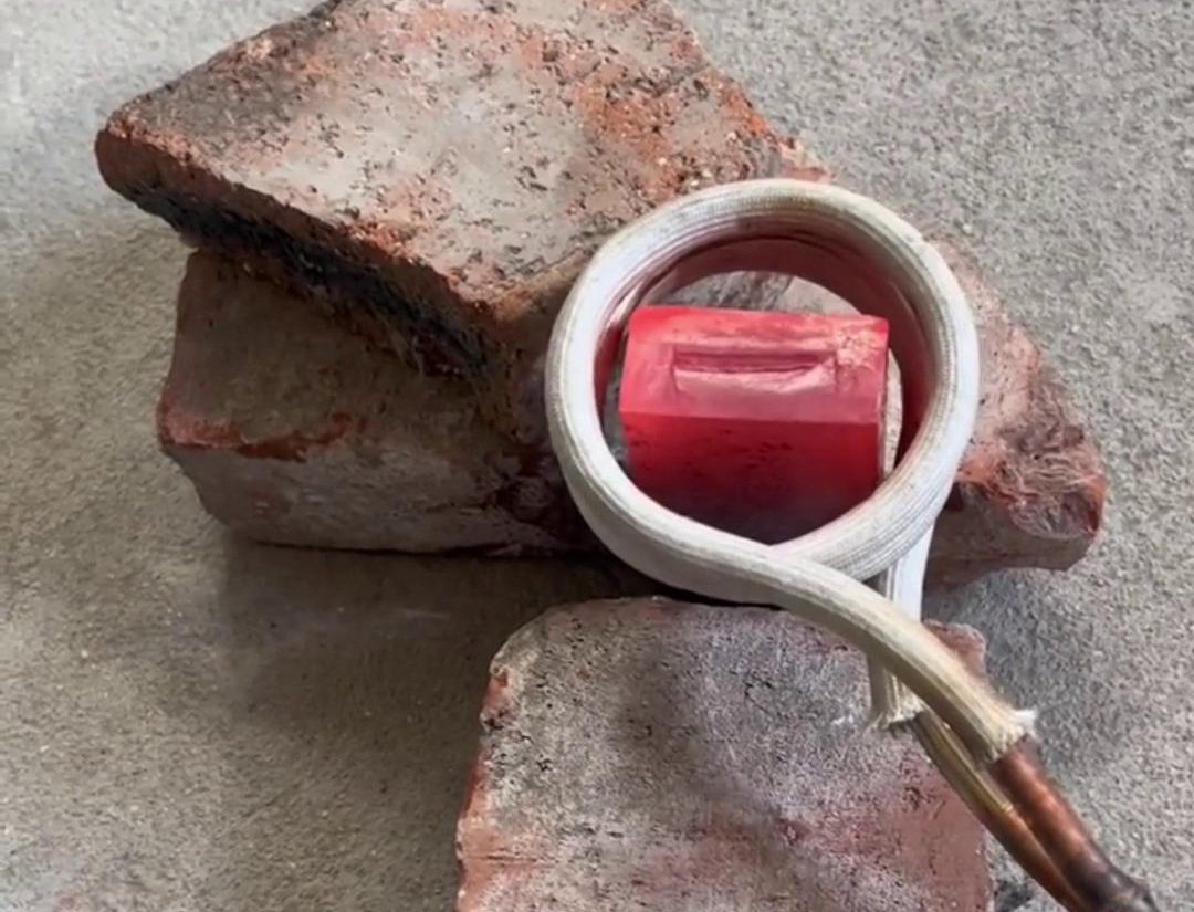 高频9.1成人免费看片加热机，对人体无法加热 只会对金属进行加热