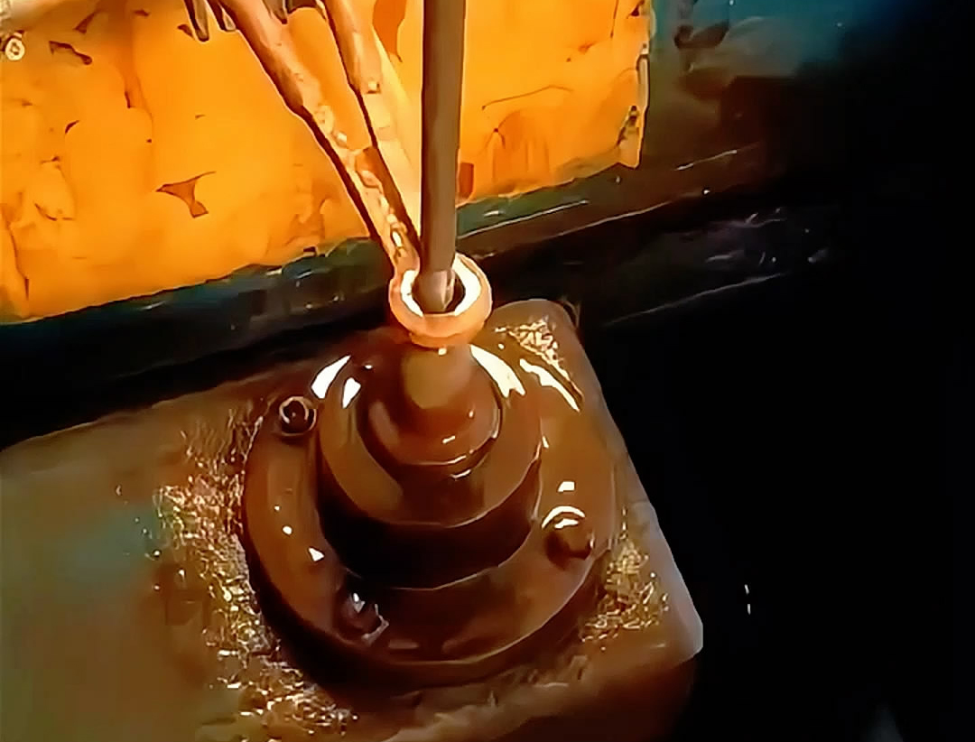 高频淬火机用于各种钢锉刀、磨刀棒、锤刀等刀具的热处理