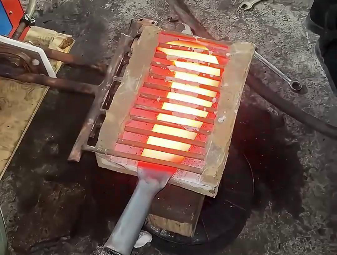 超高频9.1成人免费看片加热机具有完成刀具淬火、退火、回火、正火