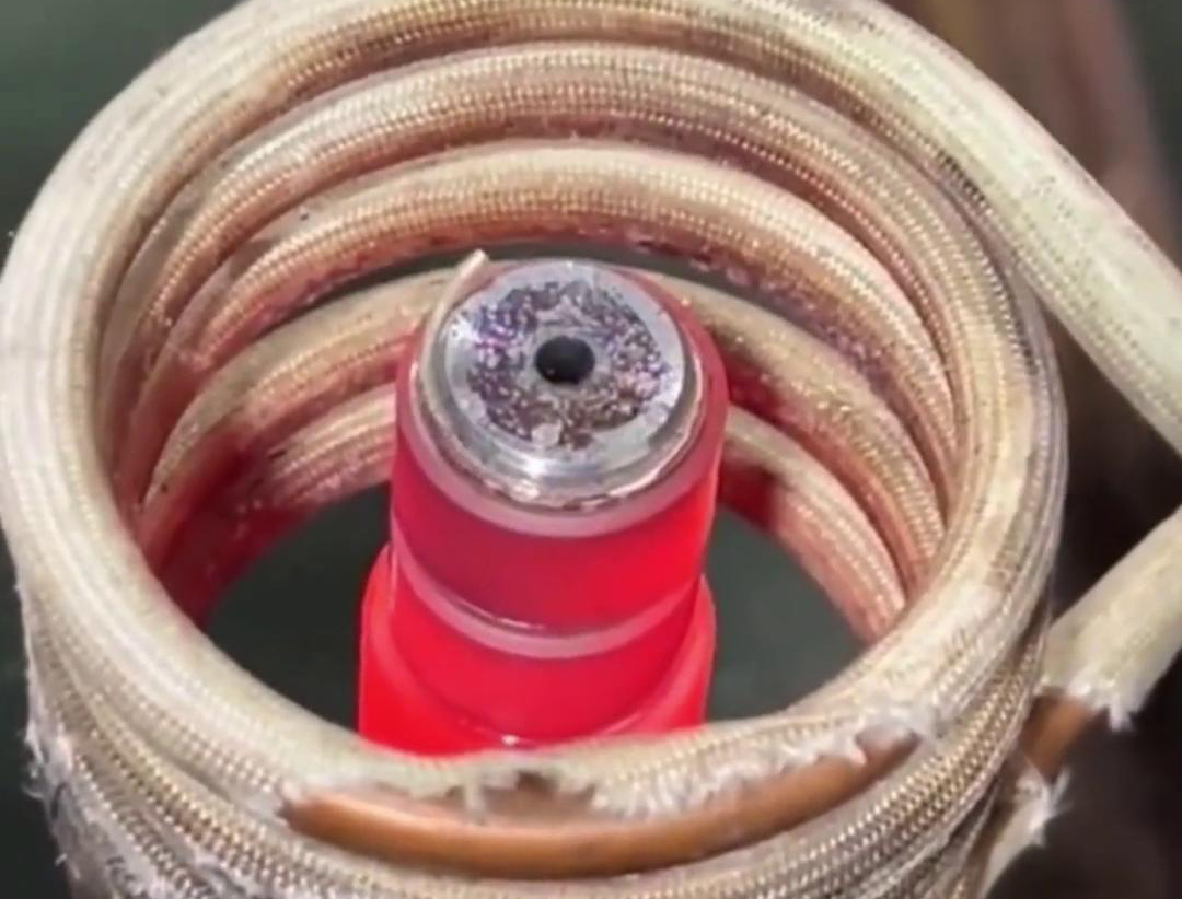 高频钎焊机适用于不锈钢焊接工艺，如管道、容器、结构件等