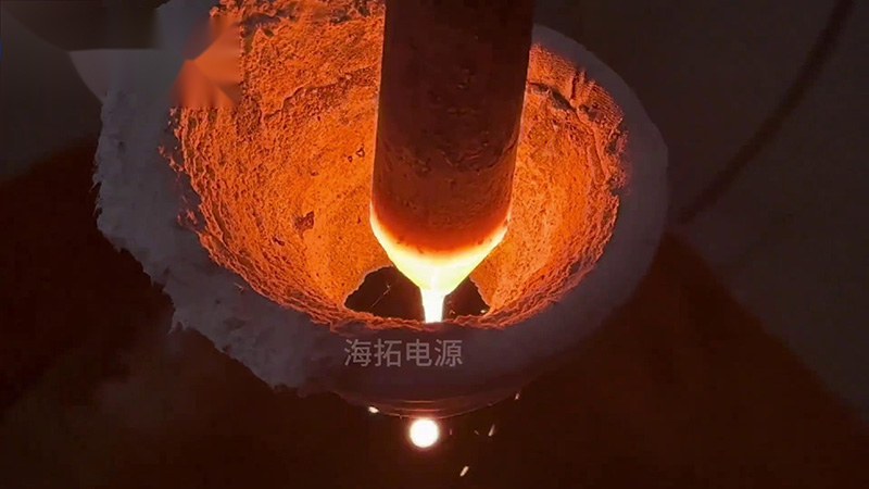 40KW的超高频9.1成人免费看片加热设备，频率800Khz，用于加热滴熔淬火热处理