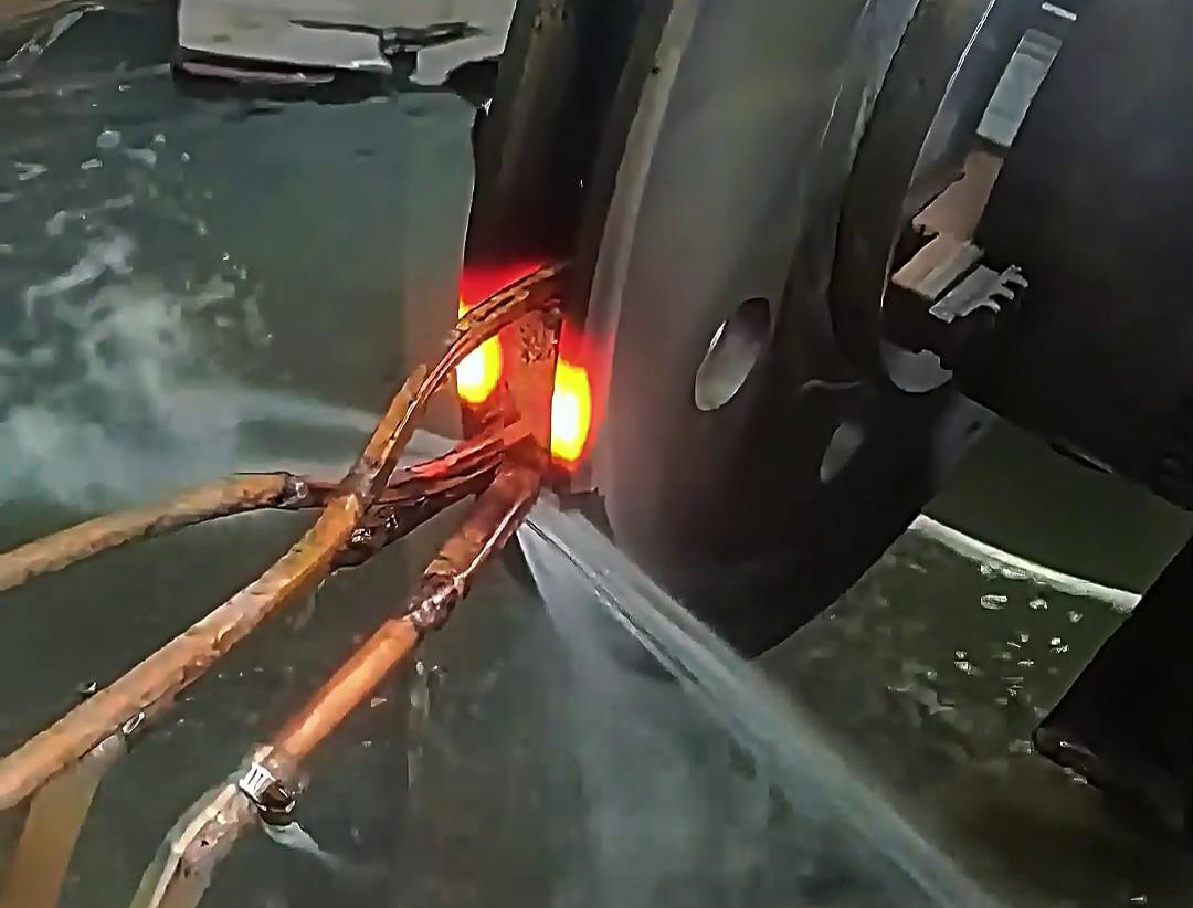 卷扬机卷筒绳槽、提升绞车绳轮槽等部件经过高频淬火处理后使用