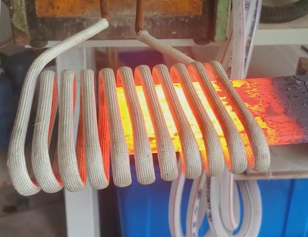 40KW高频9.1成人免费看片加热设备在加热10mm厚钢板方面