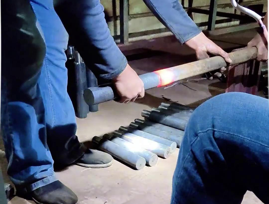 91看片神器APP高频9.1成人免费看片加热设备为钢件热套工艺带来了革新(图2)