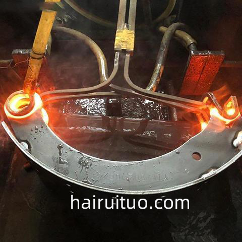 热烈庆祝海瑞拓公司中频导轨淬火机顺利发货