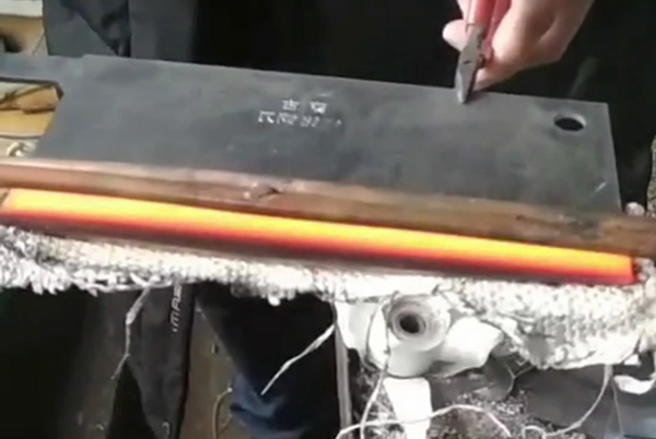 菜刀淬火用高频9.1成人免费看片加热设备 高频淬火机