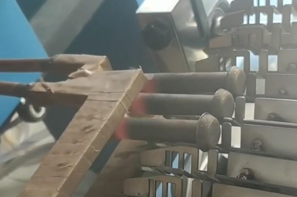 超音频9.1成人免费看片加热设备 简易锻造加热炉加热钢棒淬火退火