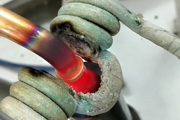 不锈钢管和铜管钎焊在一起，异种金属焊接用高频焊机