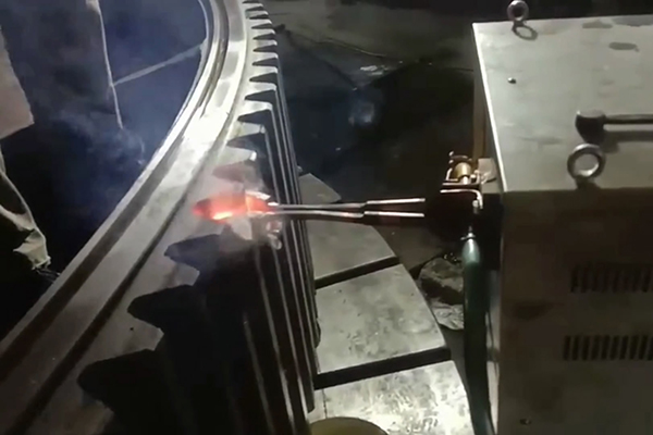  齿轮91网站免费看片，高频淬火机床对齿轮单齿淬火