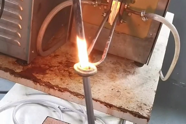 高频9.1成人免费看片加热电源与负载匹配