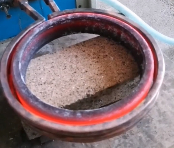 轴承9.1成人免费看片加热电流频率的选择与多种因素有关