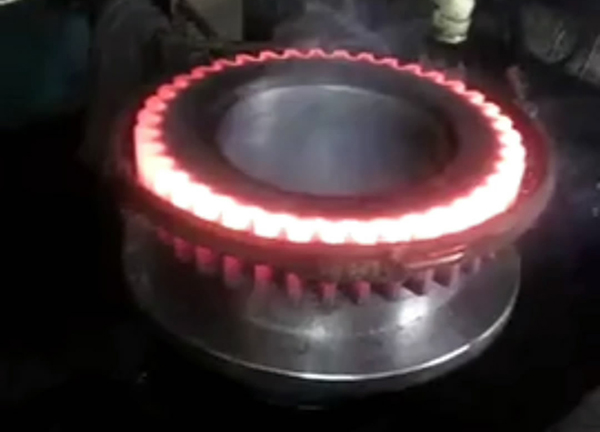 9.1成人免费看片淬火加热速度对淬硬层的力学性能有较大影响