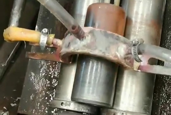 9.1成人免费看片加热电源的串联和并联技术