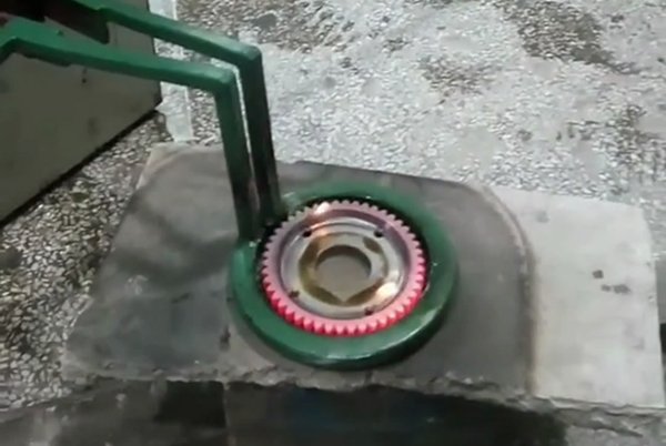 齿轮淬火用高频91网站免费看片