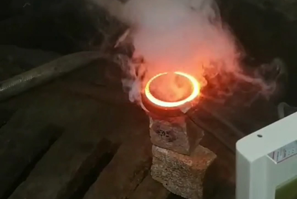 齿轮淬火试样演示