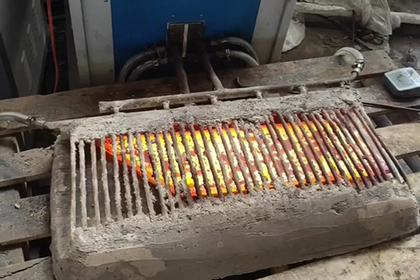 大型工件加热退火热处理选择超音频9.1成人免费看片加热设备