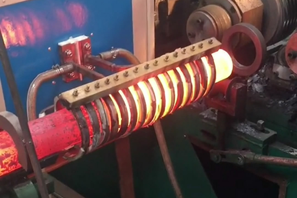 轧钢中频加热炉广泛应用于淬火、机械设备热处理等各行各业